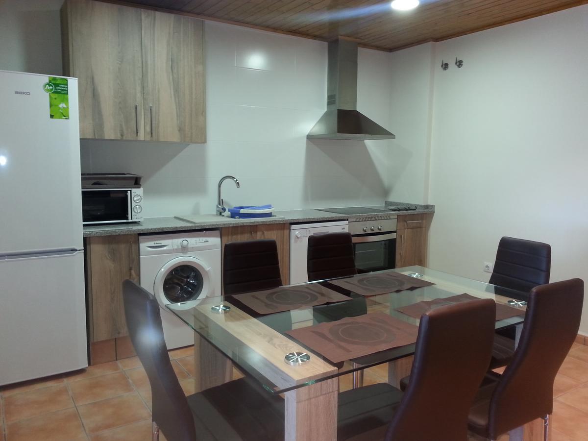 Apartamentos Mirador De Gudar Bagian luar foto